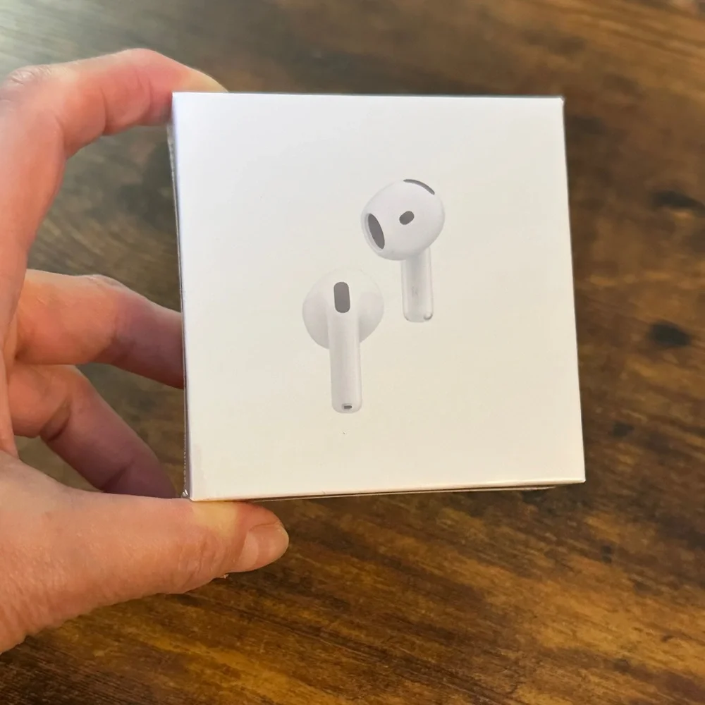 Apple AirPods - Sleek White